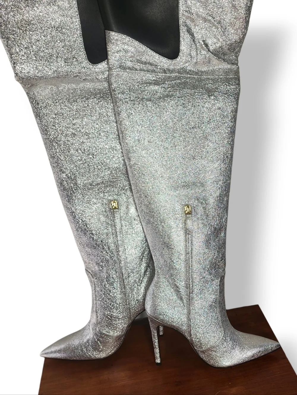 NEW Good American Shimmery Emma Boots Rare
